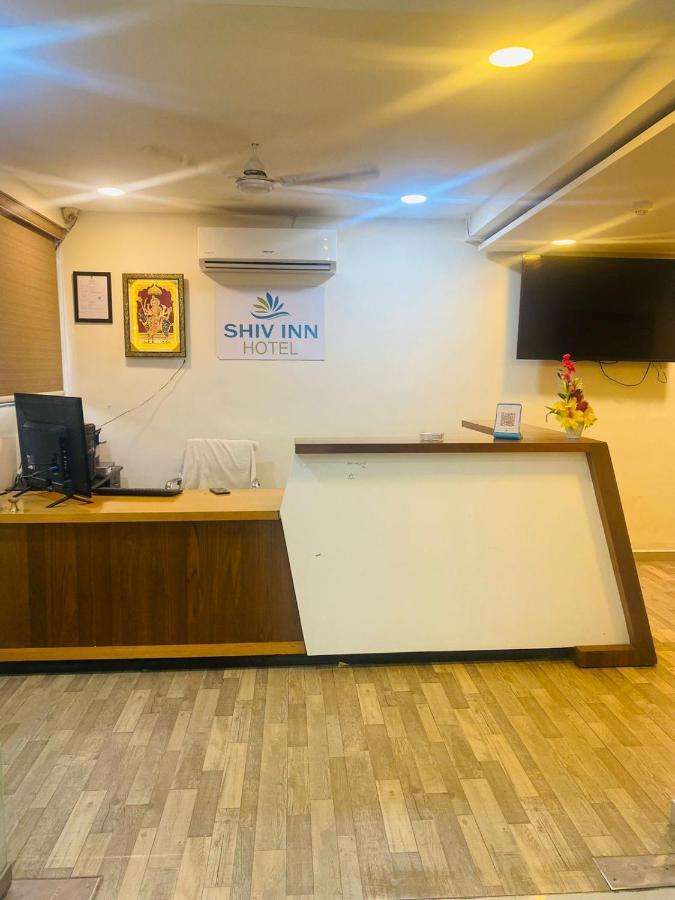 Hotel Shiv Inn Gandhinagar Exterior photo